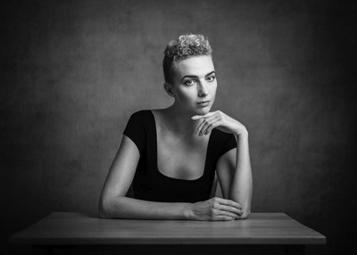 » #1/5 « / at my table / Blog-Beitrag von <a href="https://strkng.com/de/fotograf/lichtundnicht/">Fotograf LICHTundNICHT</a> / 09.09.2021 21:26