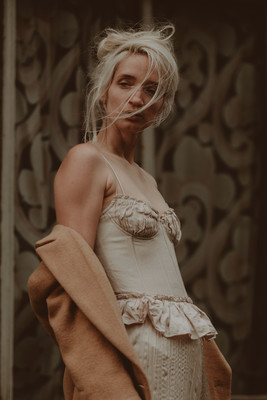 » #5/9 « / M. / Blog post by <a href="https://strkng.com/en/photographer/maria+sch%C3%A4fer+photography/">Photographer Maria Schäfer Photography</a> / 2022-08-01 19:44 / Portrait