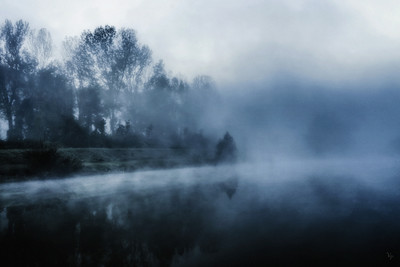 » #1/4 « / L'autre rive / Blog post by <a href="https://strkng.com/en/photographer/valou+perron---photography---/">Photographer Valou Perron...Photography...</a> / 2017-10-26 13:10