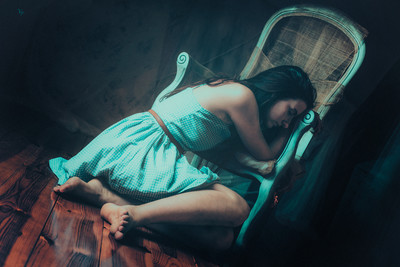 » #7/8 « / The forgetten doll / Blog post by <a href="https://strkng.com/en/photographer/valou+perron---photography---/">Photographer Valou Perron...Photography...</a> / 2018-08-28 09:46