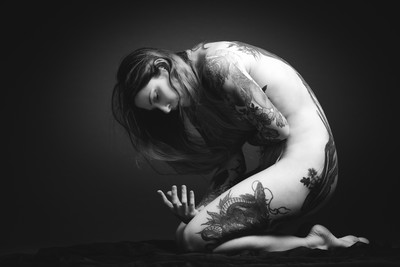 » #2/6 « / Sensual Ink / Blog post by <a href="https://strkng.com/en/photographer/christian+karner+ckvi/">Photographer Christian Karner CKVI</a> / 2024-02-15 02:04