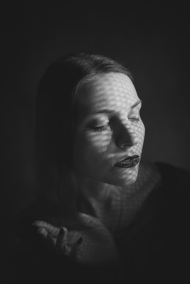 » #4/6 « / Sensual Ink / Blog-Beitrag von <a href="https://strkng.com/de/fotograf/christian+karner+ckvi/">Fotograf Christian Karner CKVI</a> / 15.02.2024 02:04