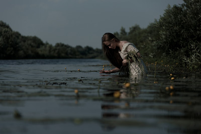» #1/9 « / The retention, the fulfillment (extraslides) / Blog post by <a href="https://strkng.com/en/photographer/dewframe/">Photographer DEWFRAME</a> / 2022-12-22 01:05 / Stimmungen