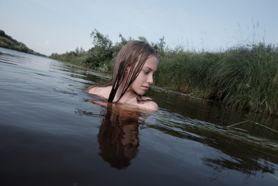 » #2/9 « / The retention, the fulfillment (extraslides) / Blog post by <a href="https://strkng.com/en/photographer/dewframe/">Photographer DEWFRAME</a> / 2022-12-22 01:05 / Stimmungen