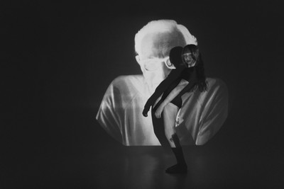 » #8/9 « / Not my records / Blog-Beitrag von <a href="https://strkng.com/de/fotograf/dewframe/">Fotograf DEWFRAME</a> / 19.03.2024 14:40