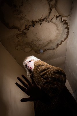 » #5/9 « / Unbewohnt / Blog post by <a href="https://strkng.com/en/photographer/maria+frodl/">Photographer Maria Frodl</a> / 2019-01-09 20:23