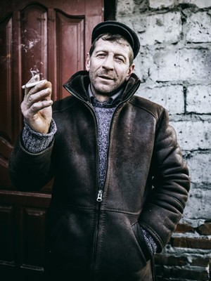 » #6/9 « / People in the Ukraine / Blog-Beitrag von <a href="https://strkng.com/de/fotograf/ruslan+hrushchak/">Fotograf Ruslan Hrushchak</a> / 17.08.2017 16:53