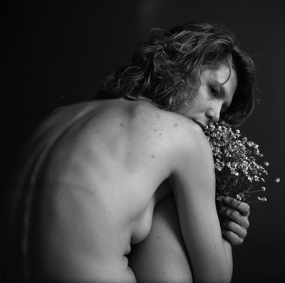 » #5/9 « / Camomilla / Blog-Beitrag von <a href="https://axelschneegass.strkng.com/de/">Fotograf Axel Schneegass</a> / 25.02.2019 07:17 / Nude
