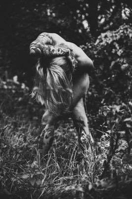 » #3/9 « / LOST / Blog post by <a href="https://strkng.com/en/photographer/elena+f-+barba/">Photographer Elena F. Barba</a> / 2019-11-22 12:25