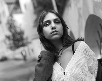 » #1/9 « / Jan Davies / Blog-Beitrag von <a href="https://strkng.com/de/fotograf/olaf+radcke/">Fotograf olaf radcke</a> / 20.06.2020 13:54 / Portrait / analog,sw,400TX,kodak,portrait,pentax67