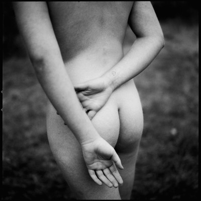 » #5/6 « / Free / Blog-Beitrag von <a href="https://strkng.com/de/fotograf/olaf+radcke/">Fotograf olaf radcke</a> / 26.11.2020 20:10 / Nude