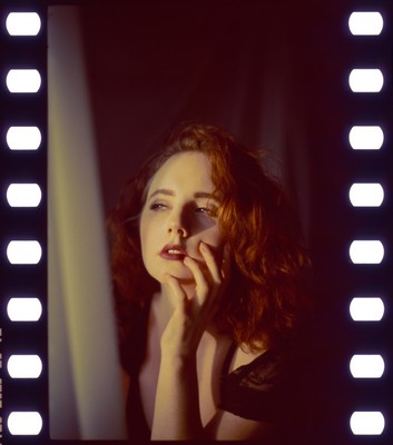 » #9/9 « / Anastasia / Blog post by <a href="https://strkng.com/en/photographer/olaf+radcke/">Photographer olaf radcke</a> / 2024-02-12 10:47