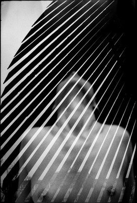 » #5/9 « / Double Exposure on film with Anna / Blog-Beitrag von <a href="https://strkng.com/de/fotograf/olaf+radcke/">Fotograf olaf radcke</a> / 16.07.2024 17:05 / Nude