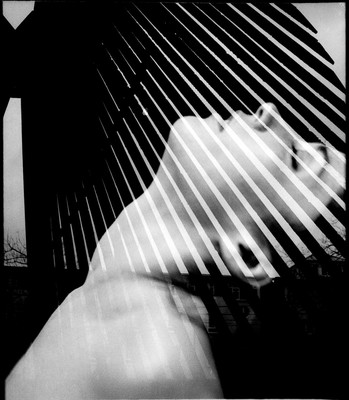 » #8/9 « / Double Exposure on film with Anna / Blog post by <a href="https://strkng.com/en/photographer/olaf+radcke/">Photographer olaf radcke</a> / 2024-07-16 17:05 / Stimmungen