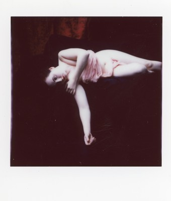 » #3/7 « / dark session on instax / Blog post by <a href="https://strkng.com/en/photographer/olaf+radcke/">Photographer olaf radcke</a> / 2025-01-01 21:49 / Instant-Film