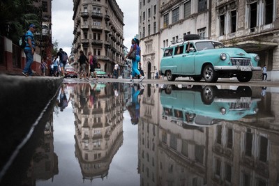 » #3/6 « / Oldtimer Reflektionen / Blog-Beitrag von <a href="https://strkng.com/de/fotograf/dietmar+sebastian+fischer/">Fotograf Dietmar Sebastian Fischer</a> / 17.04.2019 18:04 / Reise