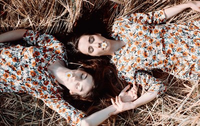 » #1/9 « / Poppy feels as poppy is / Blog-Beitrag von <a href="https://strkng.com/de/fotografin/andrea+grzicic/">Fotografin Andrea Grzicic</a> / 21.08.2018 17:56