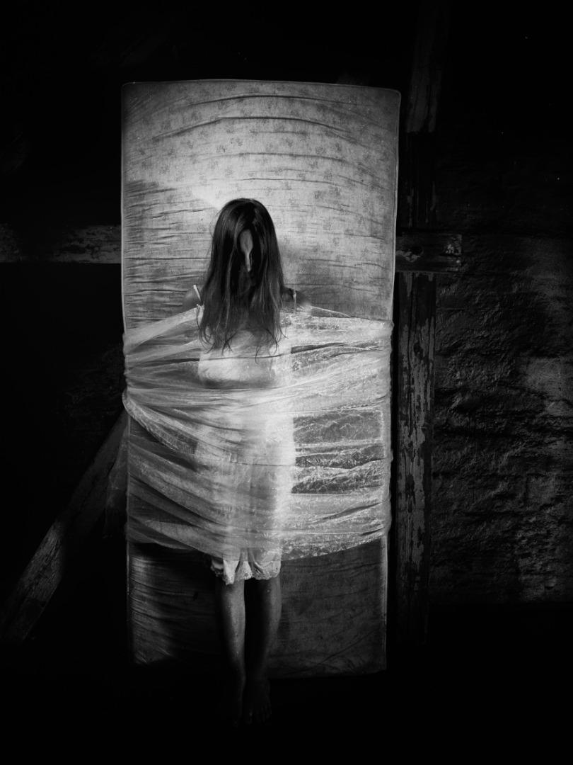 BLOG / Conceptual  photography by Model Lysann ★82 | STRKNG