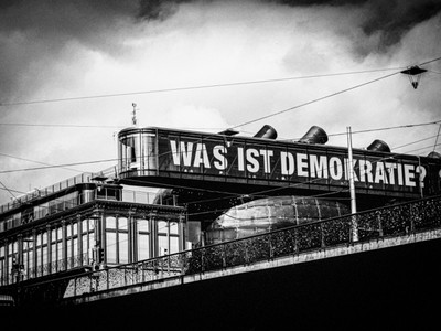 Graz - Kunsthaus / Schwarz-weiss / Graz,Styria,Austria,monochrome,bnw,blackandwhite,Grosseck,berndgrosseck,urban,city