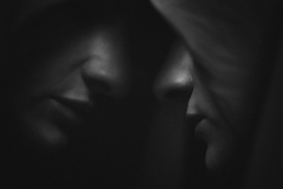 » #5/9 « / Rosas Portraits / Blog post by <a href="https://strkng.com/en/photographer/rosa+h-+lightart/">Photographer Rosa H. LightArt</a> / 2018-11-05 18:53 / Portrait