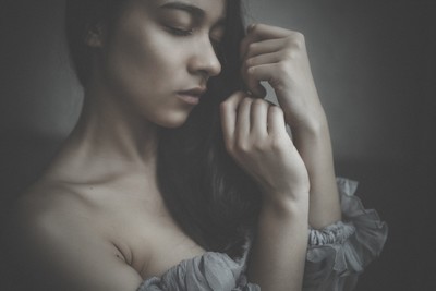 » #4/6 « / Meli... / Blog post by <a href="https://strkng.com/en/photographer/rosa+h-+lightart/">Photographer Rosa H. LightArt</a> / 2019-06-09 14:40 / Portrait