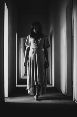 » #2/4 « / Julia / Blog post by <a href="https://strkng.com/en/photographer/rosa+h-+lightart/">Photographer Rosa H. LightArt</a> / 2019-06-16 22:05