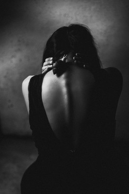 » #2/6 « / Meli und Emma... / Blog post by <a href="https://strkng.com/en/photographer/rosa+h-+lightart/">Photographer Rosa H. LightArt</a> / 2020-07-13 09:57 / Fine Art