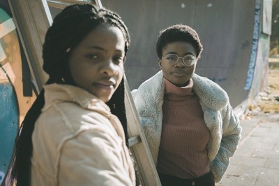 » #1/5 « / At the skating track in autumn / Blog post by <a href="https://strkng.com/en/photographer/patrick+vantroyen/">Photographer Patrick Vantroyen</a> / 2019-10-25 22:36 / Portrait