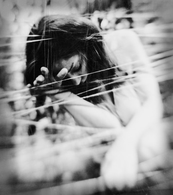 » #2/6 « / The network trap _ (Social Media) / Blog post by <a href="https://strkng.com/en/photographer/bogdan+bousca/">Photographer Bogdan Bousca</a> / 2019-06-08 07:24