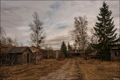 » #4/9 « / Grenzland (Teil I) / Blog-Beitrag von <a href="https://strkng.com/de/fotograf/thomas+illhardt/">Fotograf Thomas Illhardt</a> / 12.05.2021 15:52