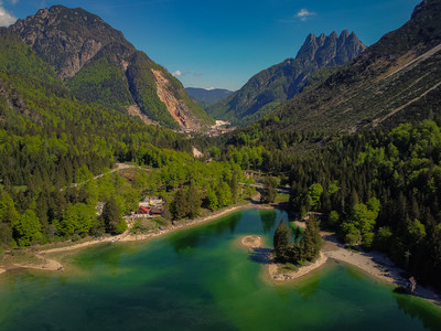 » #9/9 « / Aus der Sicht der Vögel / Blog-Beitrag von <a href="https://strkng.com/de/fotograf/thomas+illhardt/">Fotograf Thomas Illhardt</a> / 25.06.2022 13:22