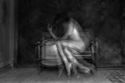 » #2/3 « / blurwillsavetheworld part I - III / Blog-Beitrag von <a href="https://willischwanke.strkng.com/de/">Fotograf Willi Schwanke</a> / 16.12.2019 23:06 / Nude