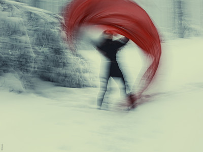 » #2/6 « / snowcorrida  |  2o21 / Blog post by <a href="https://willischwanke.strkng.com/en/">Photographer Willi Schwanke</a> / 2021-02-01 20:10 / Abstrakt