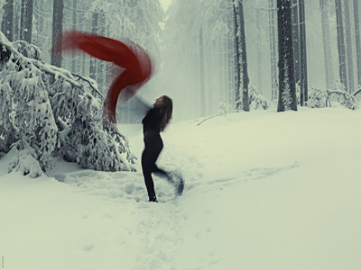 » #5/6 « / snowcorrida  |  2o21 / Blog post by <a href="https://willischwanke.strkng.com/en/">Photographer Willi Schwanke</a> / 2021-02-01 20:10 / Abstrakt