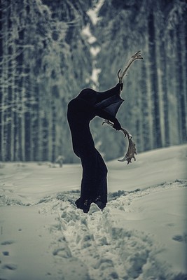 » #1/3 « / irina / Blog post by <a href="https://willischwanke.strkng.com/en/">Photographer Willi Schwanke</a> / 2021-03-27 09:54 / Stimmungen