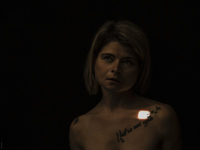 » #1/6 « / spotlight I-VI / Blog-Beitrag von <a href="https://willischwanke.strkng.com/de/">Fotograf Willi Schwanke</a> / 14.01.2022 08:27 / Portrait