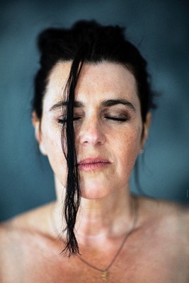 » #2/2 « / hank -open/close- / Blog-Beitrag von <a href="https://willischwanke.strkng.com/de/">Fotograf Willi Schwanke</a> / 10.07.2023 23:32 / Stimmungen