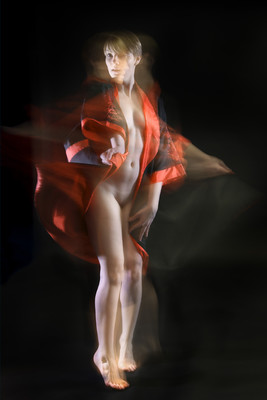 » #2/3 « / Blog-Beitrag von <a href="https://strkng.com/de/fotograf/walter+eckardt/">Fotograf Walter Eckardt</a> / 10.02.2019 18:23 / Nude / dance