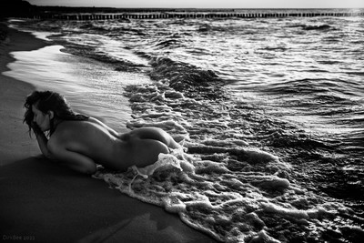 I / Nude / woman,nude,nudeart,beach,blackandwhite