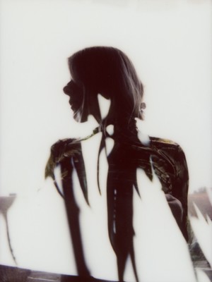 » #5/6 « / Symbiose / Blog post by <a href="https://strkng.com/en/photographer/filthy+wizard/">Photographer Filthy Wizard</a> / 2020-02-17 15:26 / Instant-Film