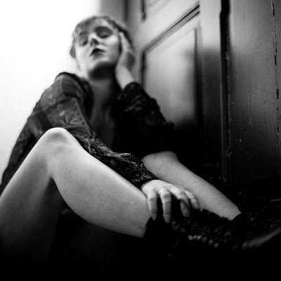 » #8/9 « / Treppenhaus und Keller / Blog post by <a href="https://strkng.com/en/photographer/filthy+wizard/">Photographer Filthy Wizard</a> / 2020-03-18 10:49 / Portrait