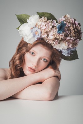 » #3/9 « / Abschluss-Shooting bei einer Makeup Academy / Blog-Beitrag von <a href="https://strkng.com/de/fotograf/p-feldhusen-fotografie/">Fotograf p.feldhusen.fotografie</a> / 10.05.2019 13:25