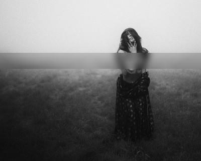 » #6/9 « / ...Und Siddhartha sagte leise, / Blog post by <a href="https://strkng.com/en/photographer/mario+von+oculario/">Photographer Mario von Oculario</a> / 2019-10-08 18:25 / Nude