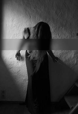 » #8/9 « / Trance / Blog post by <a href="https://strkng.com/en/photographer/torsten+kuban/">Photographer Torsten Kuban</a> / 2022-01-05 17:36 / Nude