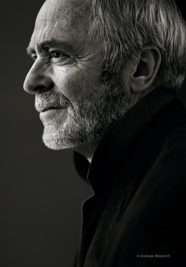 Interview with Greg Gorman - Blog post by Photographer Thomas Berlin / 2020-12-30 19:13