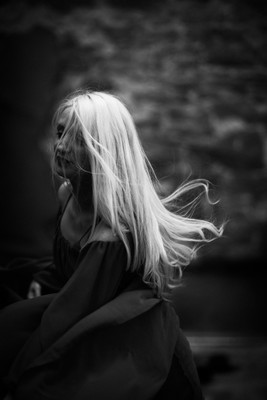 » #5/8 « / Dancing with the wind / Blog post by <a href="https://strkng.com/en/photographer/frank+pudel/">Photographer Frank Pudel</a> / 2019-07-28 15:49