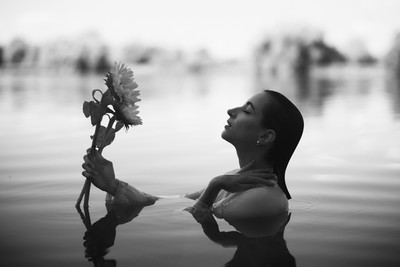 » #6/9 « / calm in water / Blog-Beitrag von <a href="https://strkng.com/de/fotograf/rainer+moster/">Fotograf Rainer Moster</a> / 21.02.2025 23:43