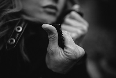 » #4/8 « / Ein Nachmittag mit Tania / Blog post by <a href="https://strkng.com/en/photographer/alexander+hopp/">Photographer Alexander Hopp</a> / 2019-05-02 23:26