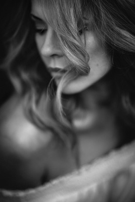 » #7/8 « / Ein Nachmittag mit Tania / Blog post by <a href="https://strkng.com/en/photographer/alexander+hopp/">Photographer Alexander Hopp</a> / 2019-05-02 23:26