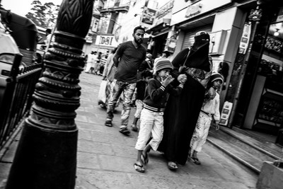 » #9/9 « / Street Life / Blog post by <a href="https://strkng.com/en/photographer/trostheide/">Photographer Trostheide</a> / 2021-05-17 10:48